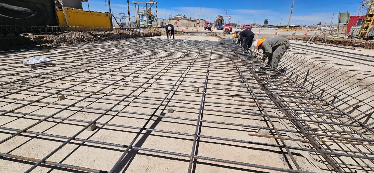Enfierradura con canaleta, Losa PEG